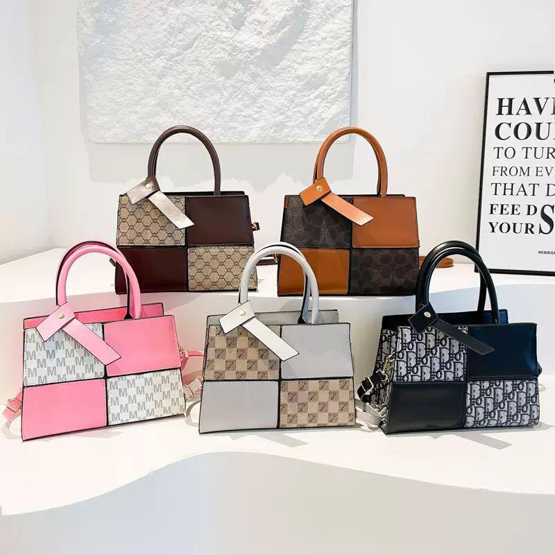 Luxury Multicloured Bag Photo 2026 01 30 15 10 22